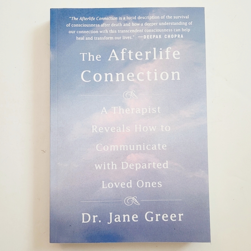 NWOT The Afterlife Connection Book
